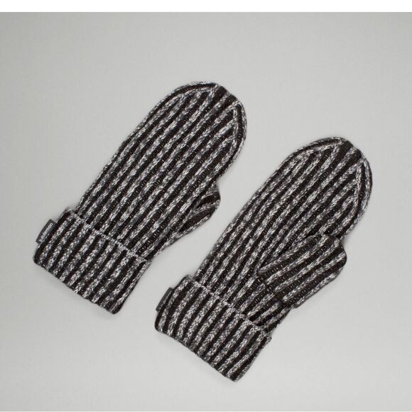 NWT New LULULEMON Womens Textured Fleece-Lined Knit Mittens Black White M L - Picture 1 of 9